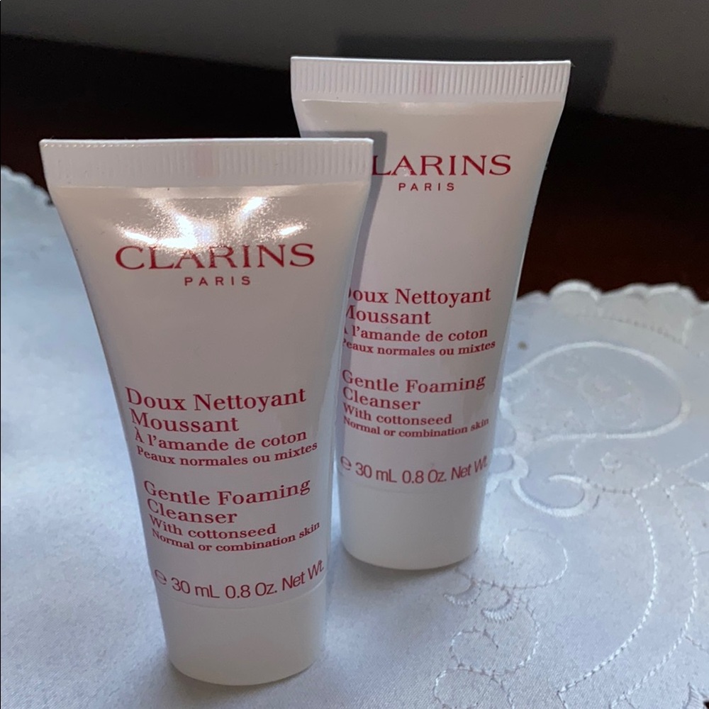 Clarins Gentle Foaming Cleanser - White